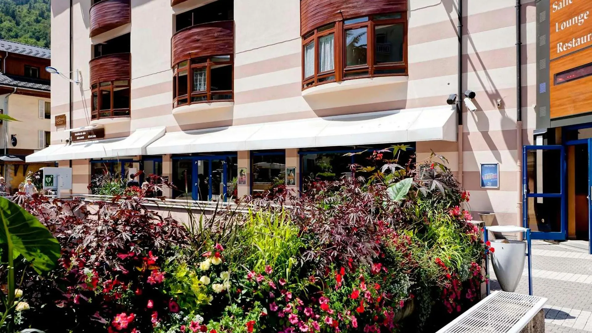 Studio Renove 2* Avec Balcon, Centre-Ville & A 200M Des Remontees Mecaniques - 4 Pers, Brides-Les-Bains - Fr-1-512-166 0*,
